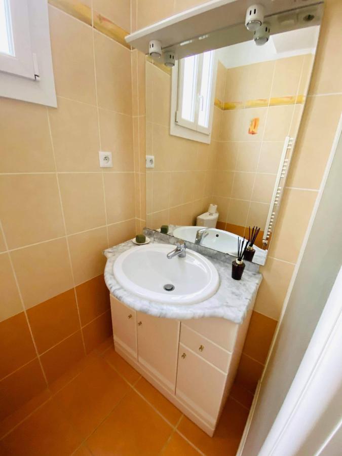 Appartement Centre Du Village Cassis Exteriör bild