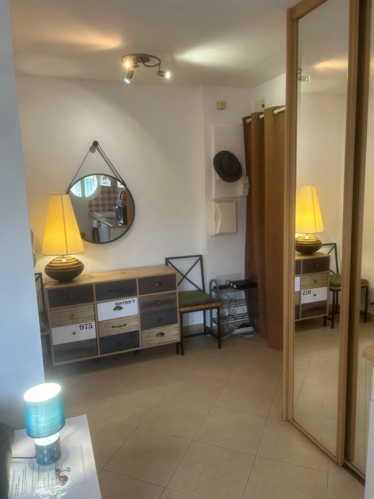 Appartement Centre Du Village Cassis Exteriör bild